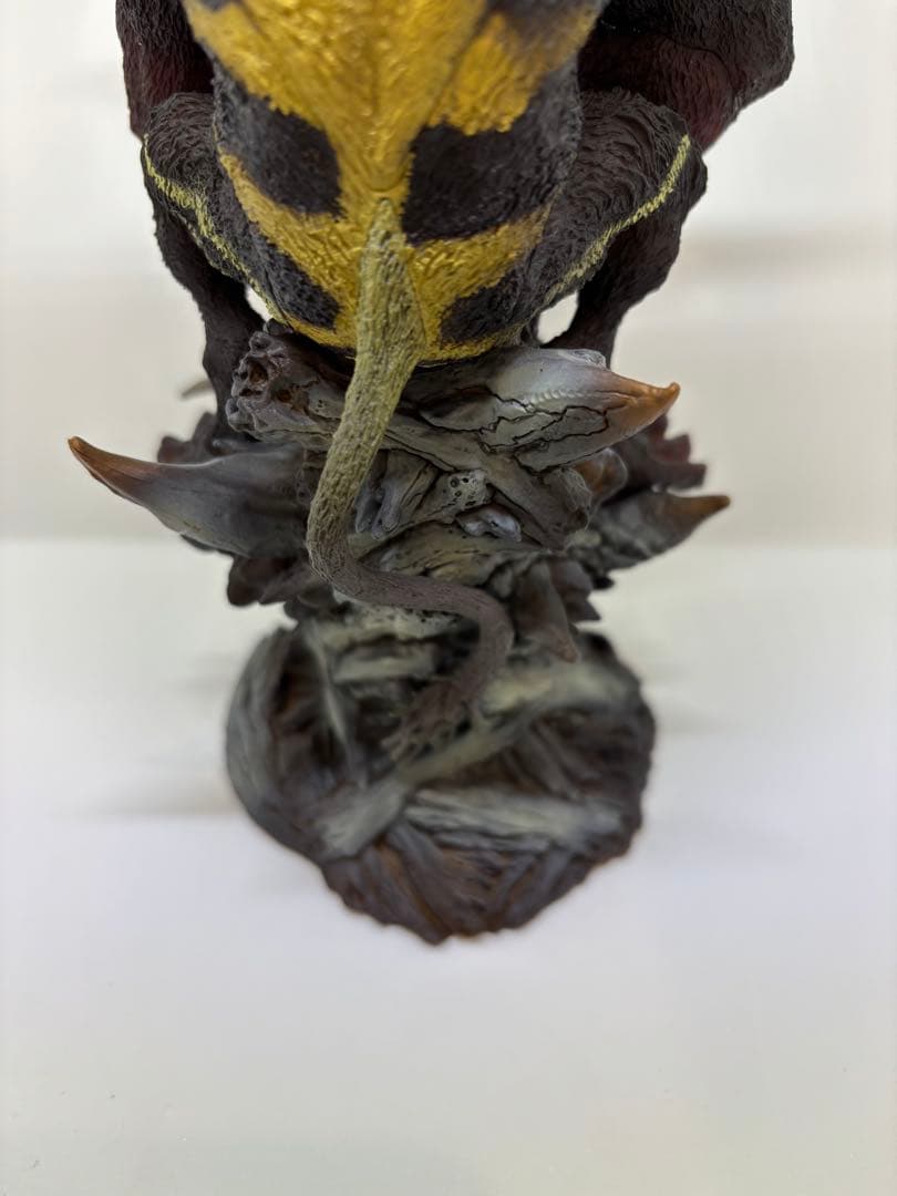 カプコンフィギュアビルダー クリエイターズモデル 金獅子 モンハン フィギュア