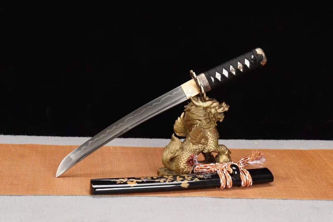 魔狼肋骨差 武具　刀装具　日本刀　模造刀 居合刀 肋差   短刀