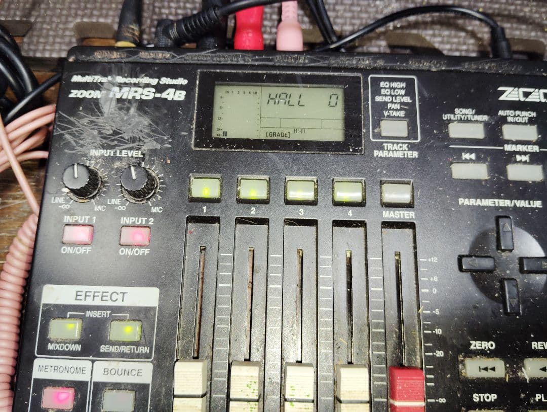 ZOOM MRS-4B マルチトラックレコーダー