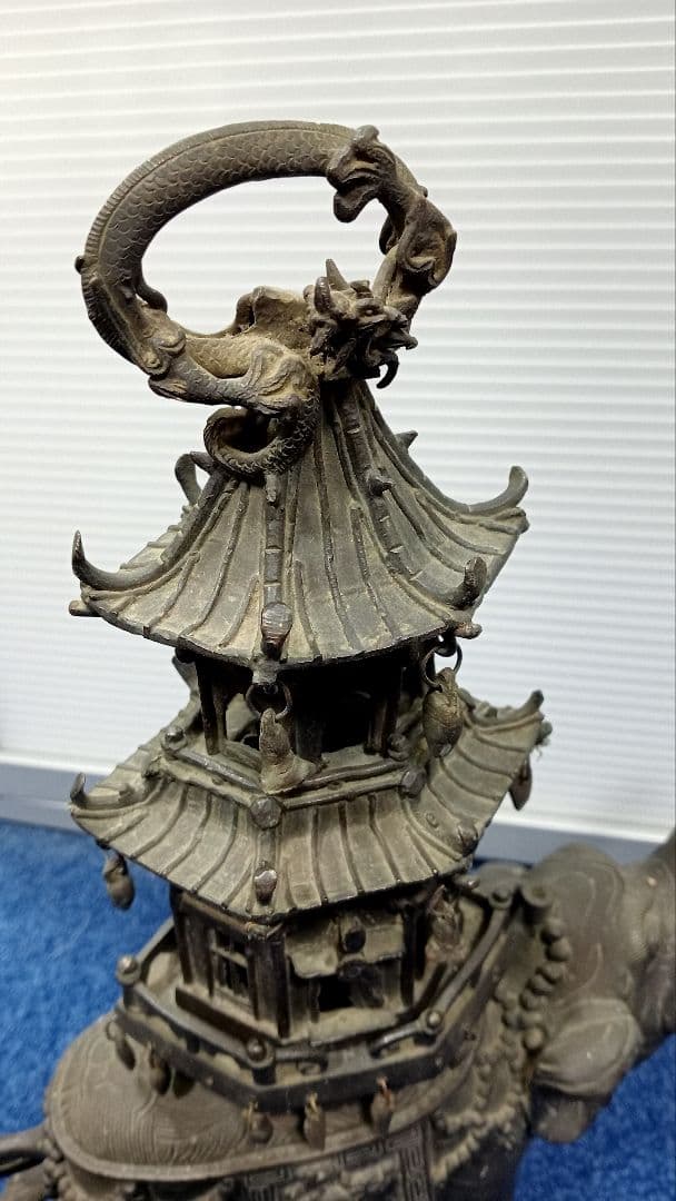 象塔香炉