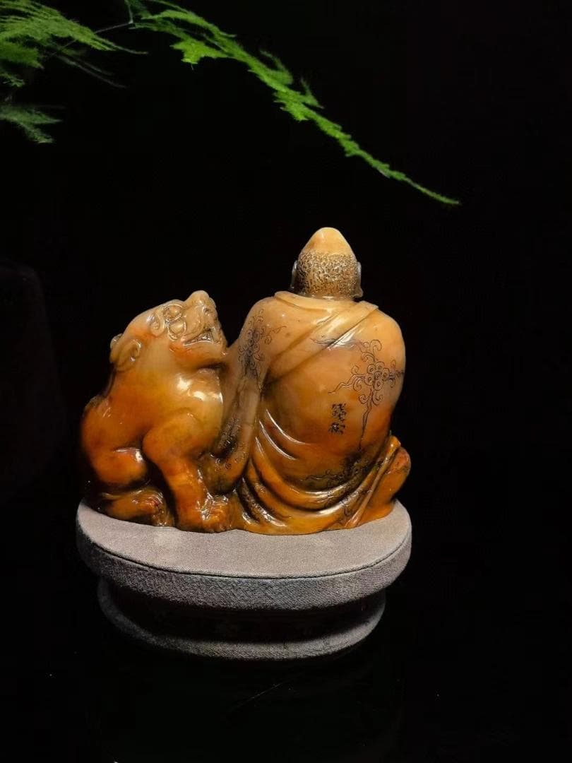 中国古美術・瑞獣羅漢の印鑑・寿山石三彩水晶田黄・置物・純手彫り・風水開運・文房具
