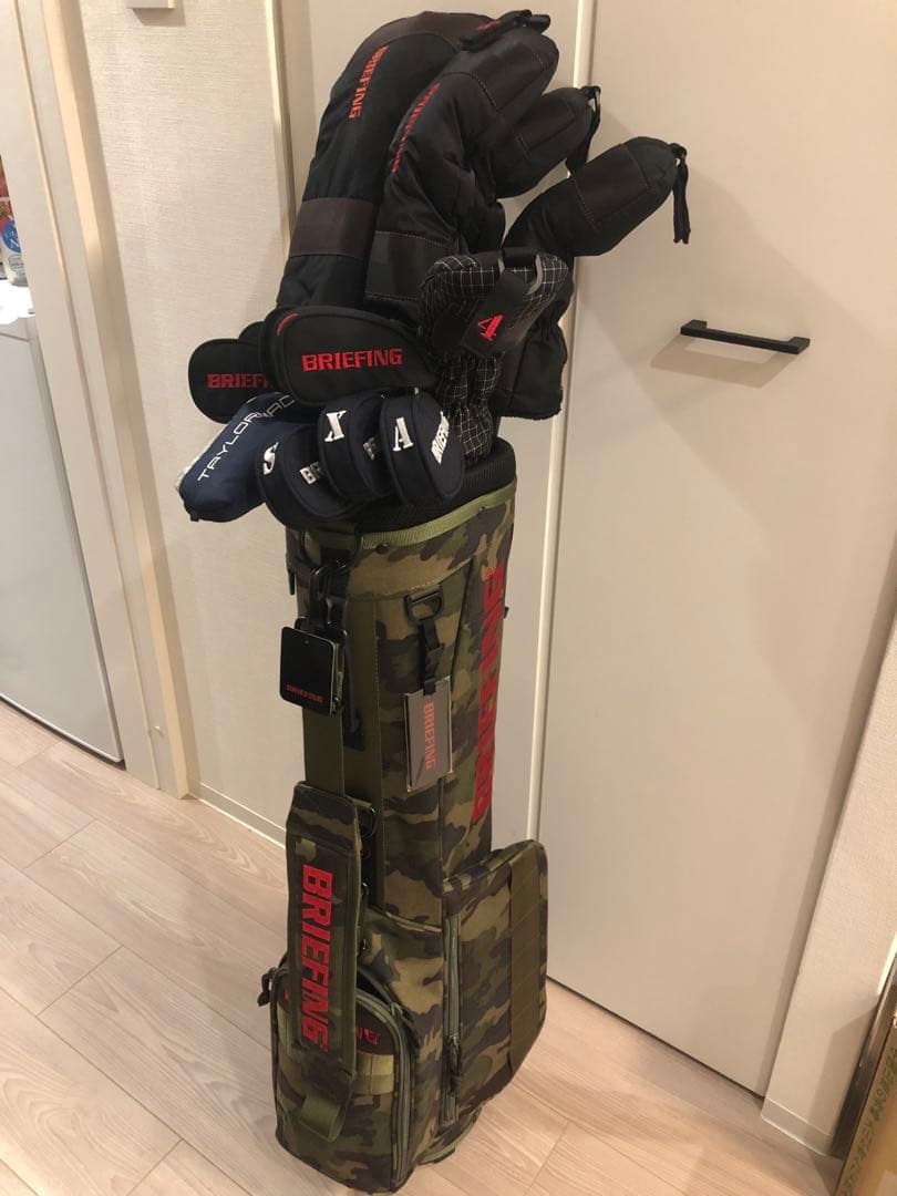 新品　ブリーフィング ゴルフ　キャディバッグ　14本収納可