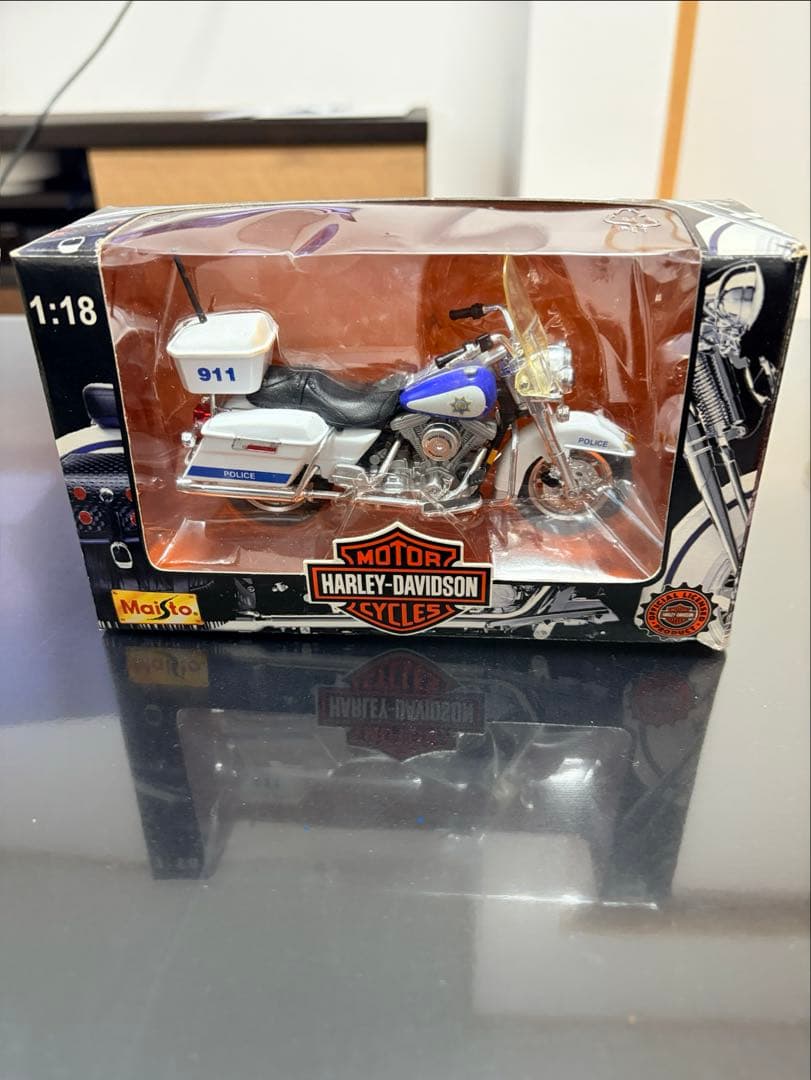 Harley-Davidson 1:18スケールバイクセット