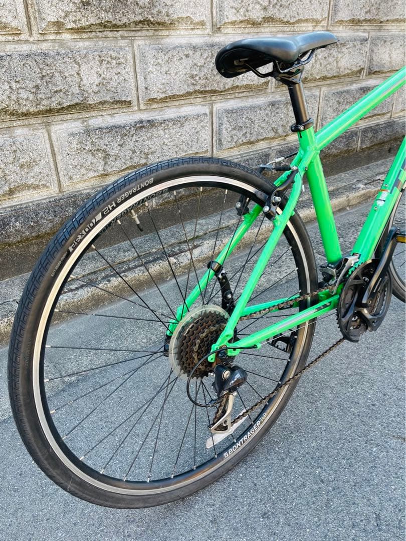 TREK FX3 クロスバイク 700c 軽量フレーム　大阪引取り