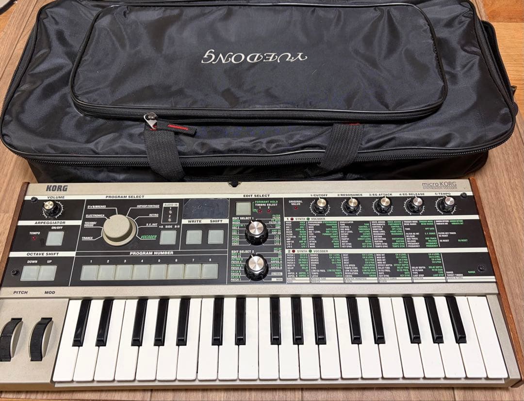 KORG microKORG アナログシンセサイザー
