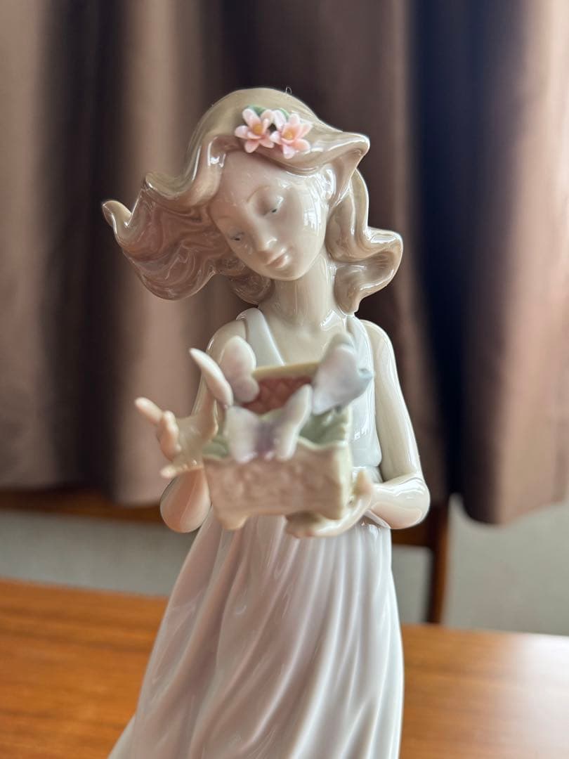 リヤドロ　LLADRO ・私の宝物　32cm