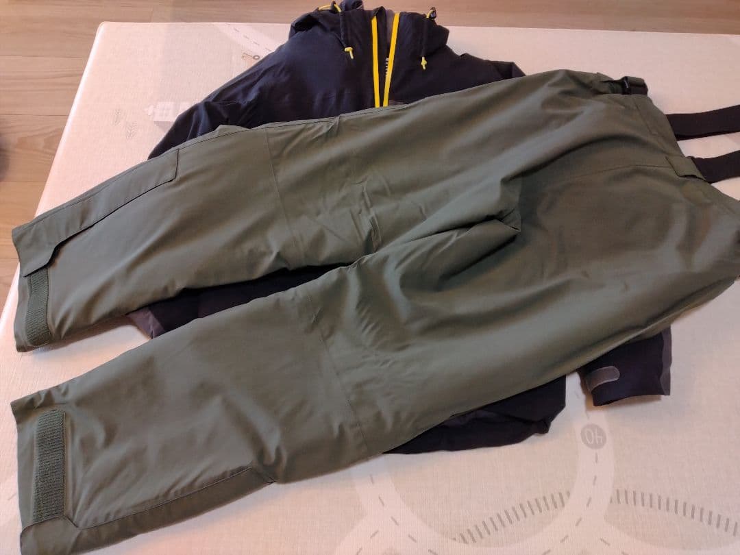（中古）レインマックスハイパーストレッチウィンタースーツ DW-3106（М）