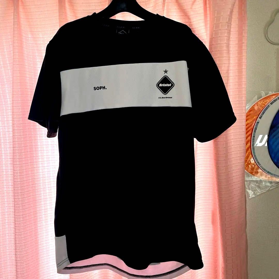 F.C.REAL BRISTOL SOPH エフシーレアルブリストル長袖Tシャツ