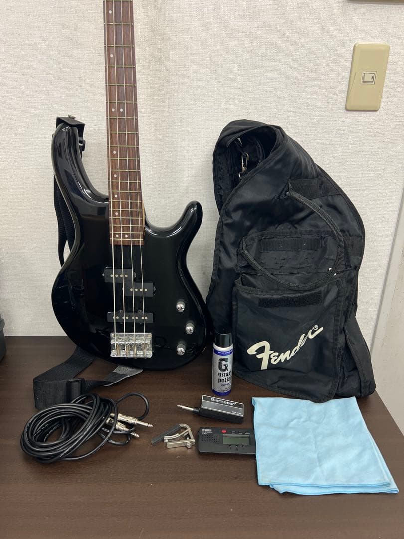 エレキベース cort ACTION　その他機器付
