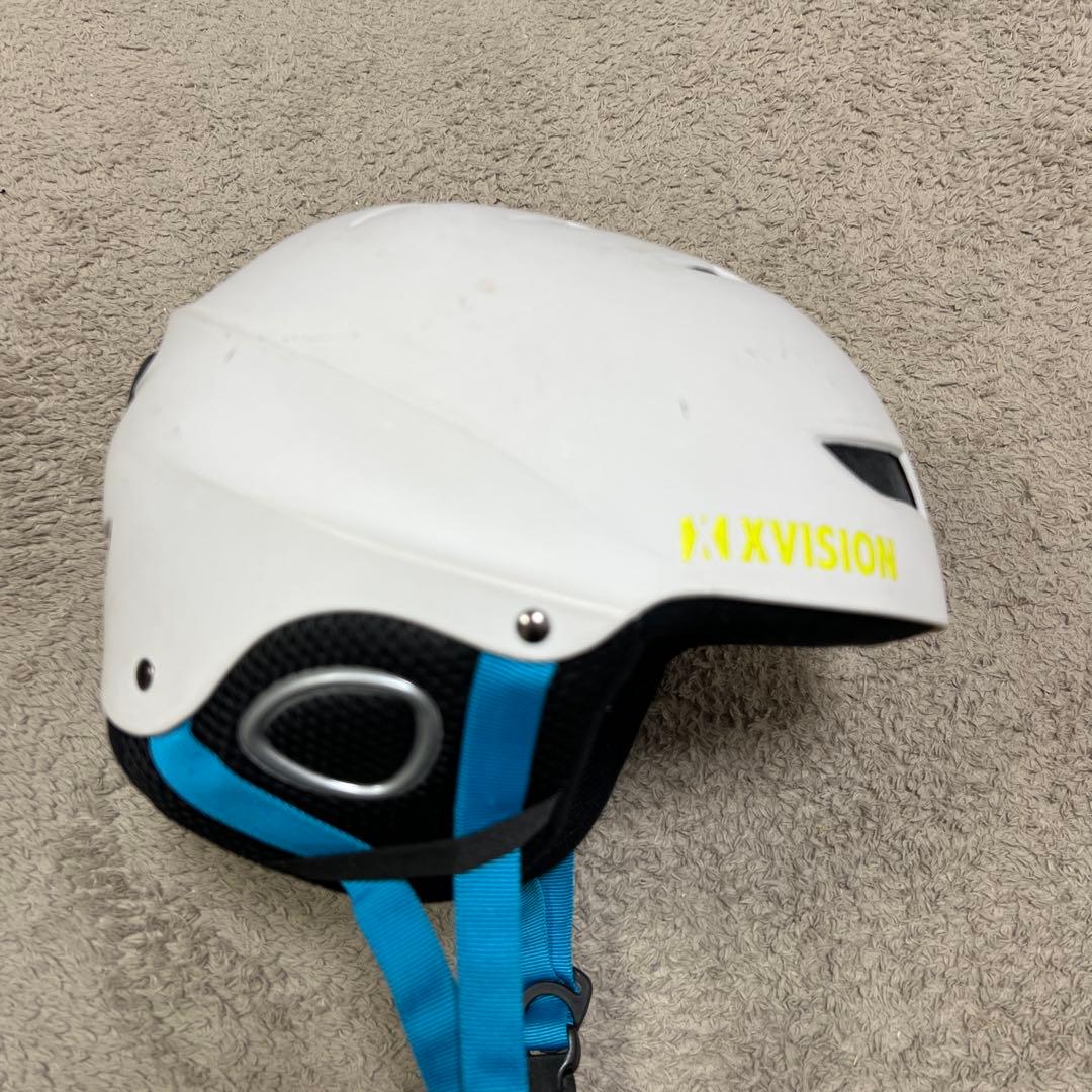 【ジュニア用】スキーウェア上下、ヘルメット、ゴーグル　3点セット