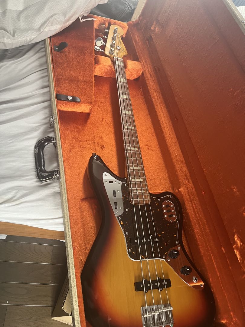 Fender Japan JAB-EQ Jaguar Bassカスタム