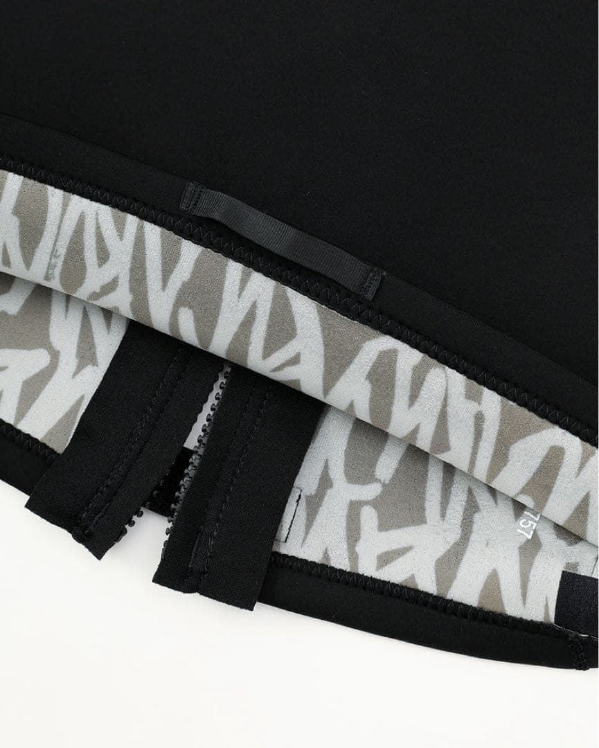 処分特価　サイズS タッパー　RVCA 新品4