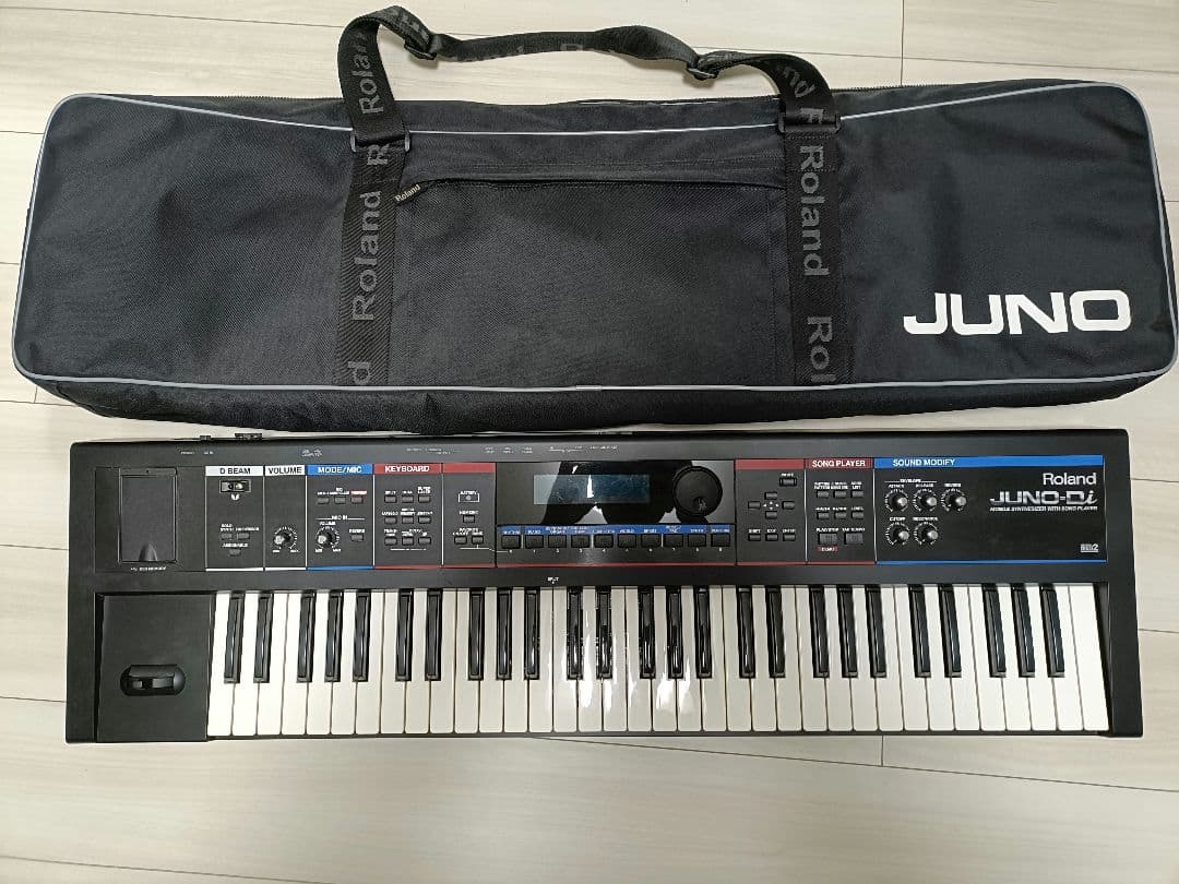 美品Roland JUNO-Di シンセサイザー