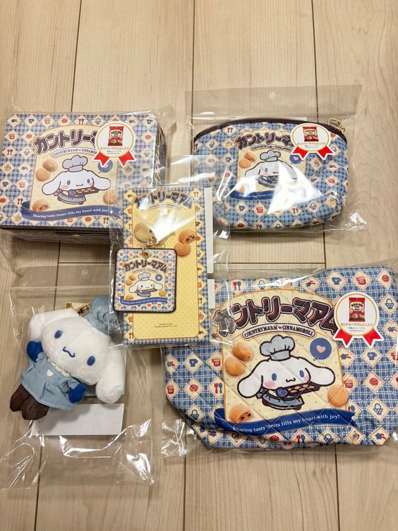 【ノベルティ2点付き】カントリーマアム　サンリオ　シナモロール5点セット