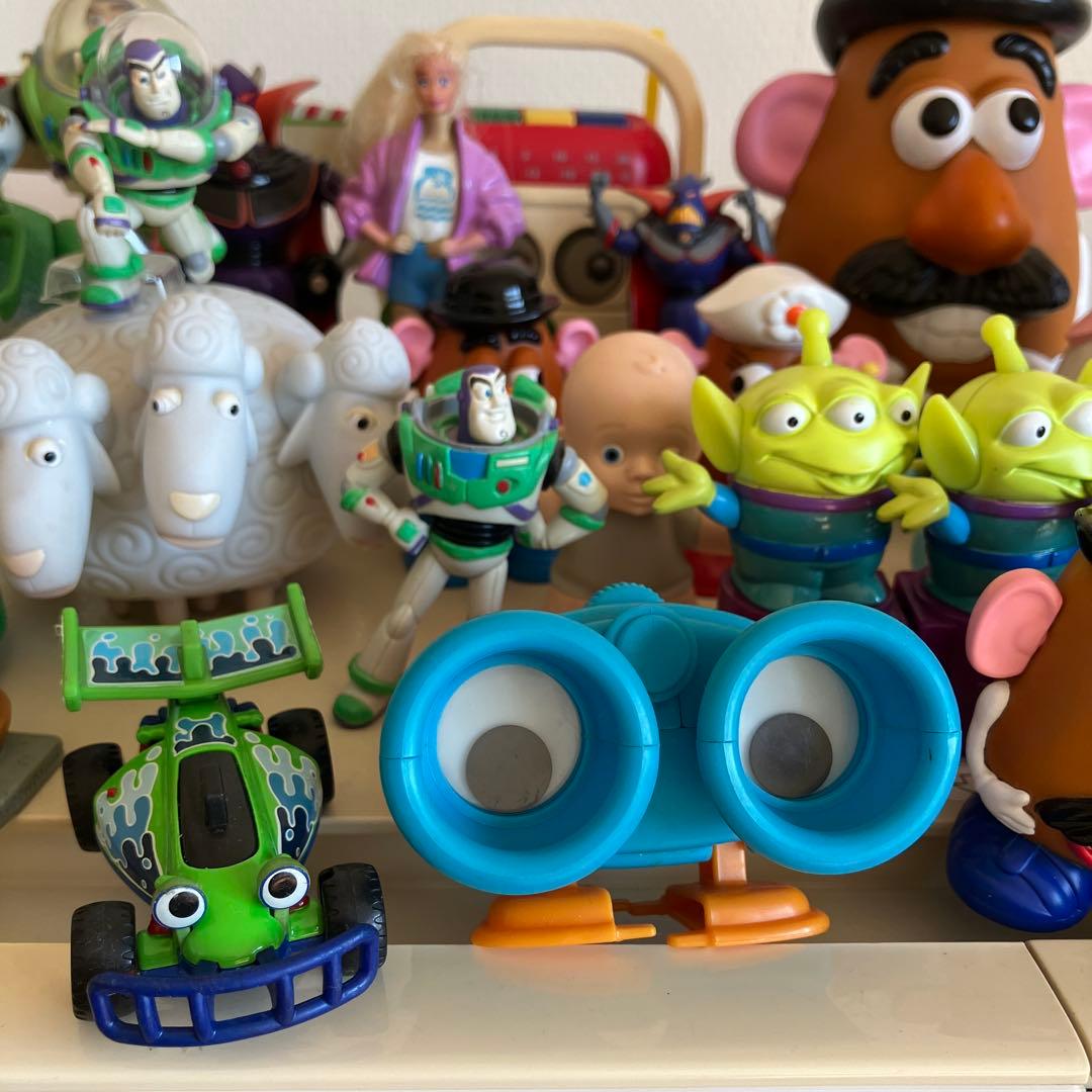 トイストーリー　ディズニー　ピクサー　フィギュア