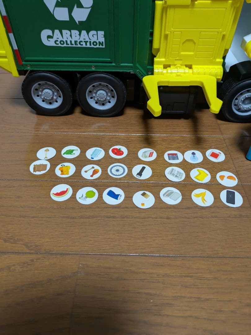 ごみ収集車 おもちゃ アメリカ Garbage Truck