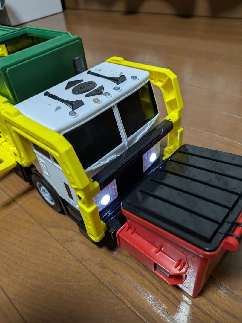 ごみ収集車 おもちゃ アメリカ Garbage Truck