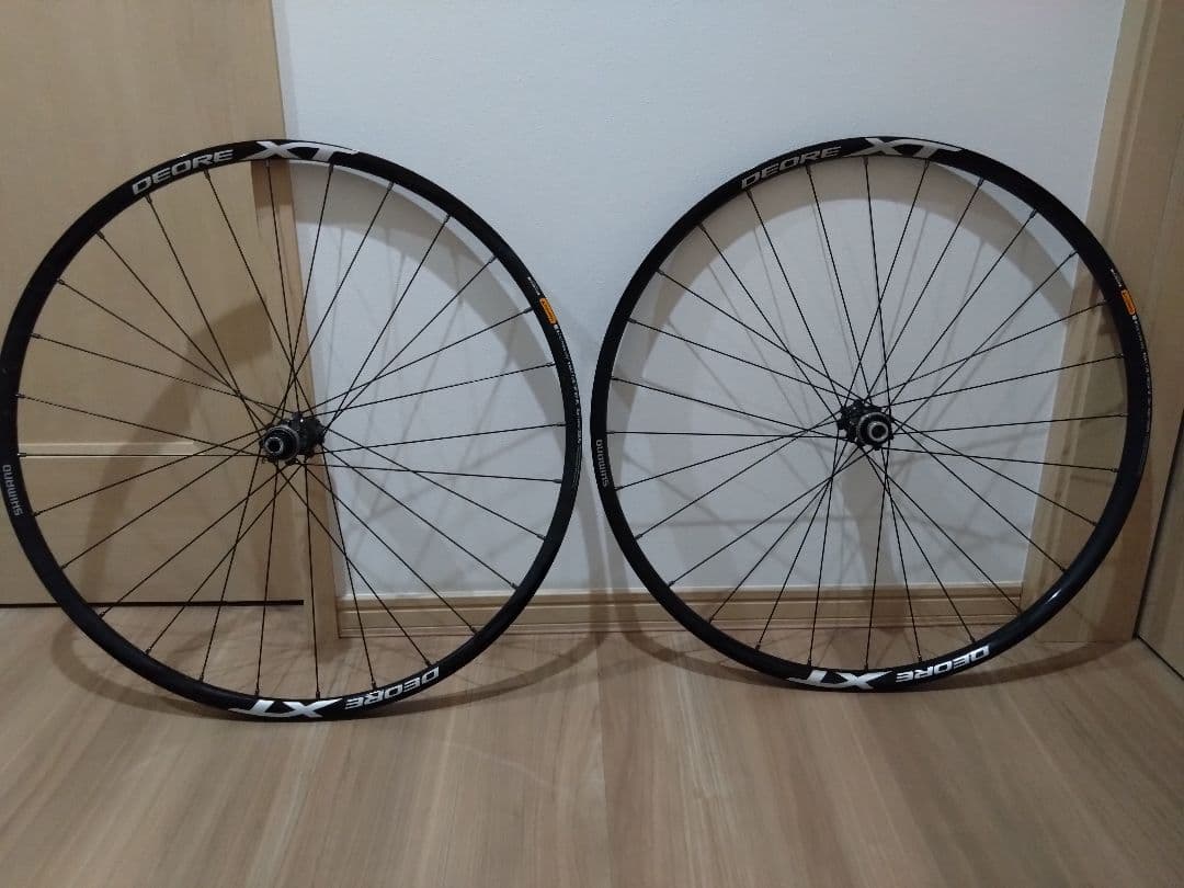 Shimano Deore XT 完組ホイール WH-M8000-B 前後セット
