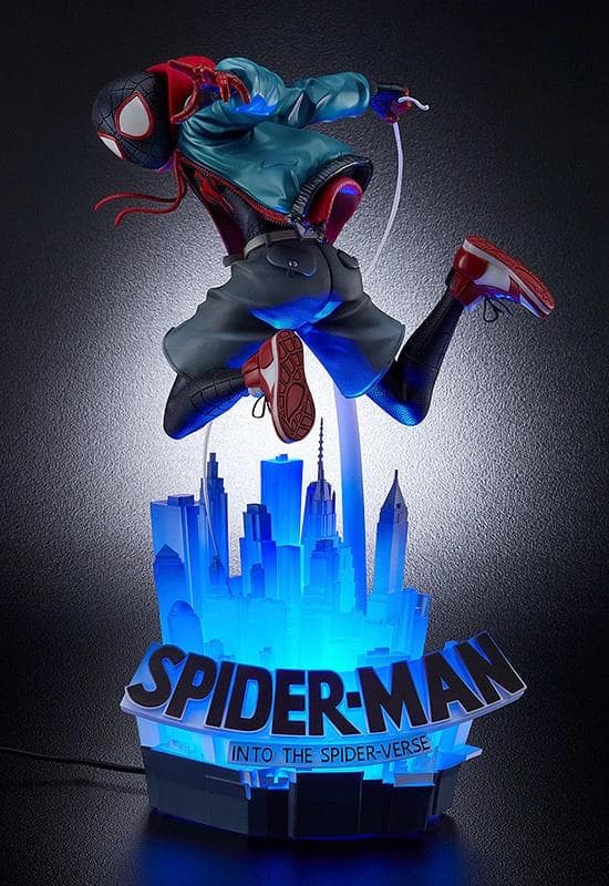 スパイダーマン：スパイダーバース マイルス・モラレス 1/6 フィギュア