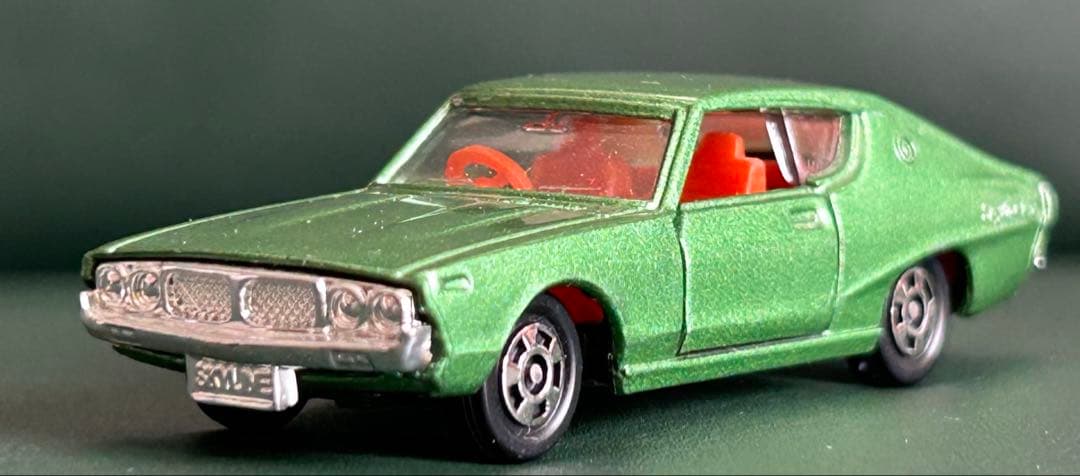 トミカ ニッサン スカイライン 2000GT-X 輸出仕様