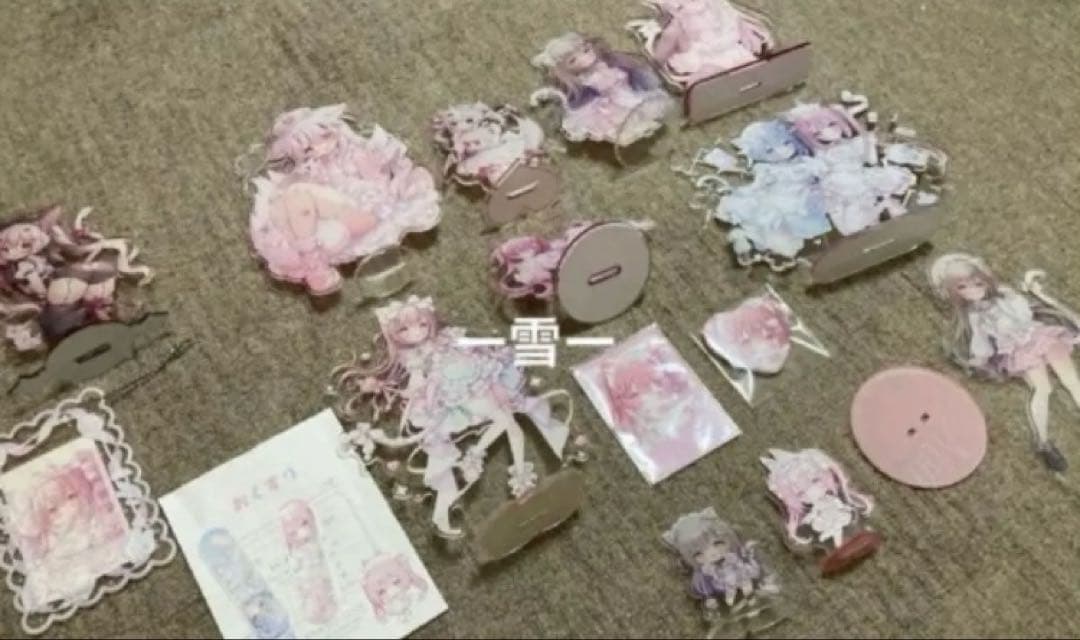 おもちもなか　桃豆こまもち　アクリルスタンドセット