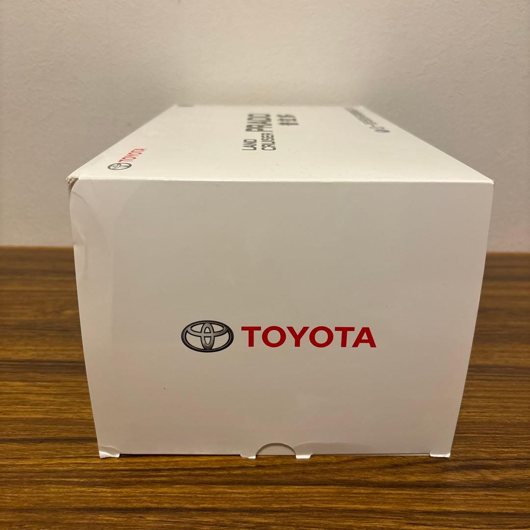 トヨタ ランドクルーザー プラド　1/18 モデルカー　美品