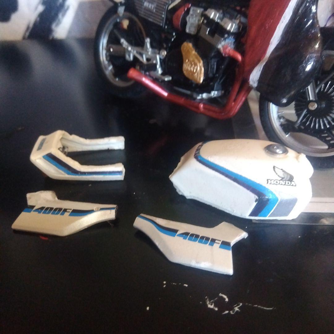 アオシマCBX400F