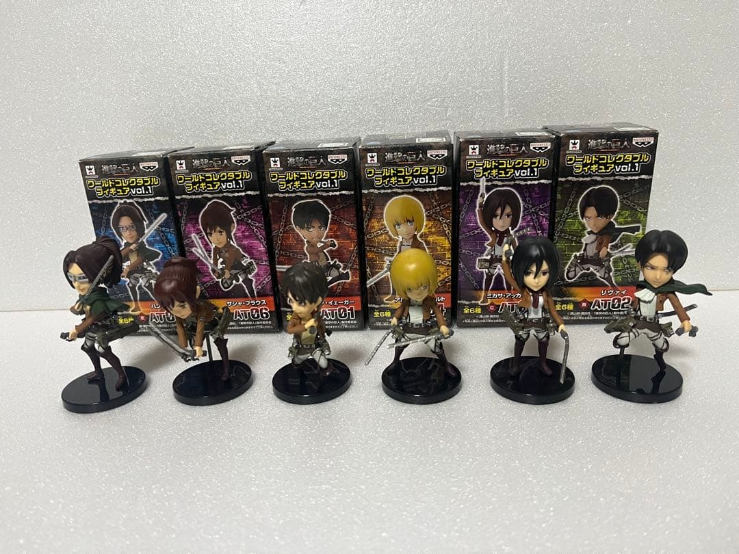 進撃の巨人 ワールドコレクダブルフィギュア　 6体セット