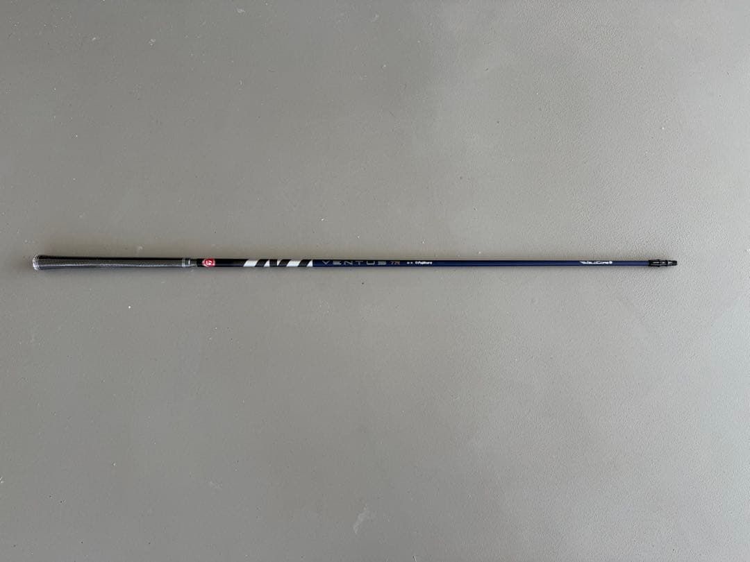 新品　26ベンタスTR ブルー　6X ドライバー用 テーラーメイドスリーブ付