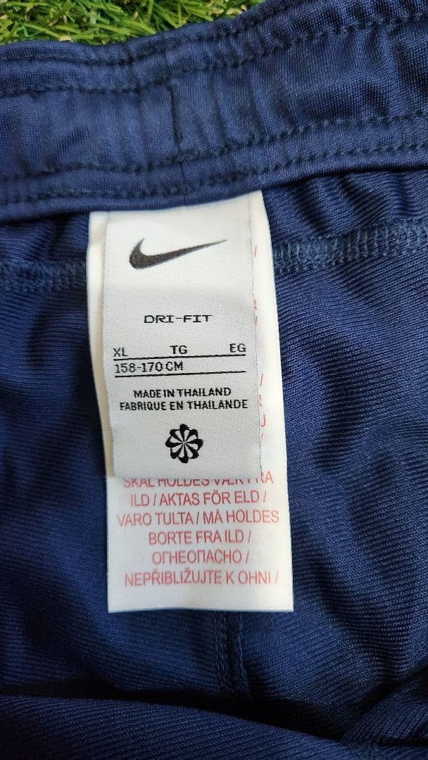 Nike FC Barcelona ジャージ　ジュニア158 - 170cm