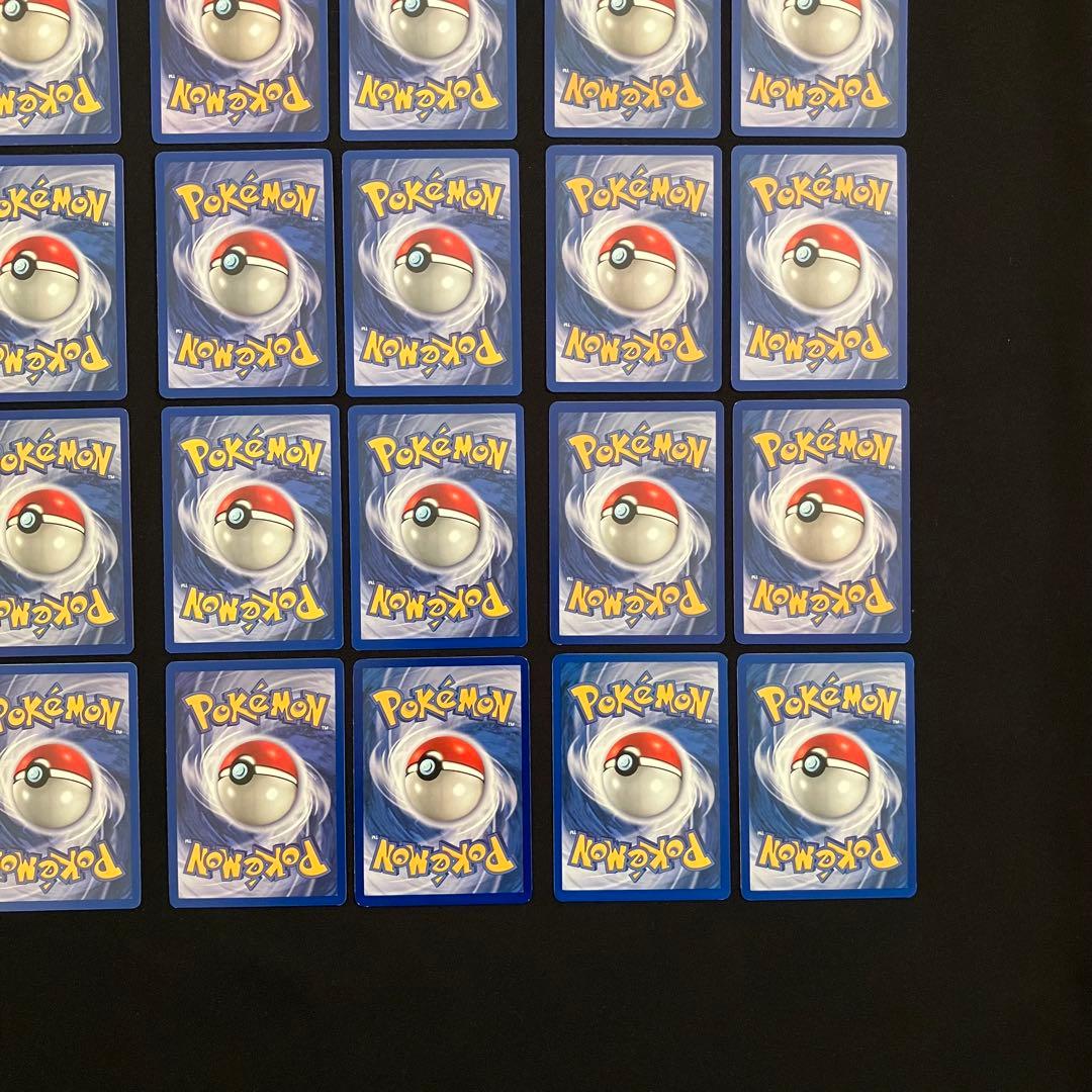 J0726】　ポケモンカード英語版　　24枚まとめ売り