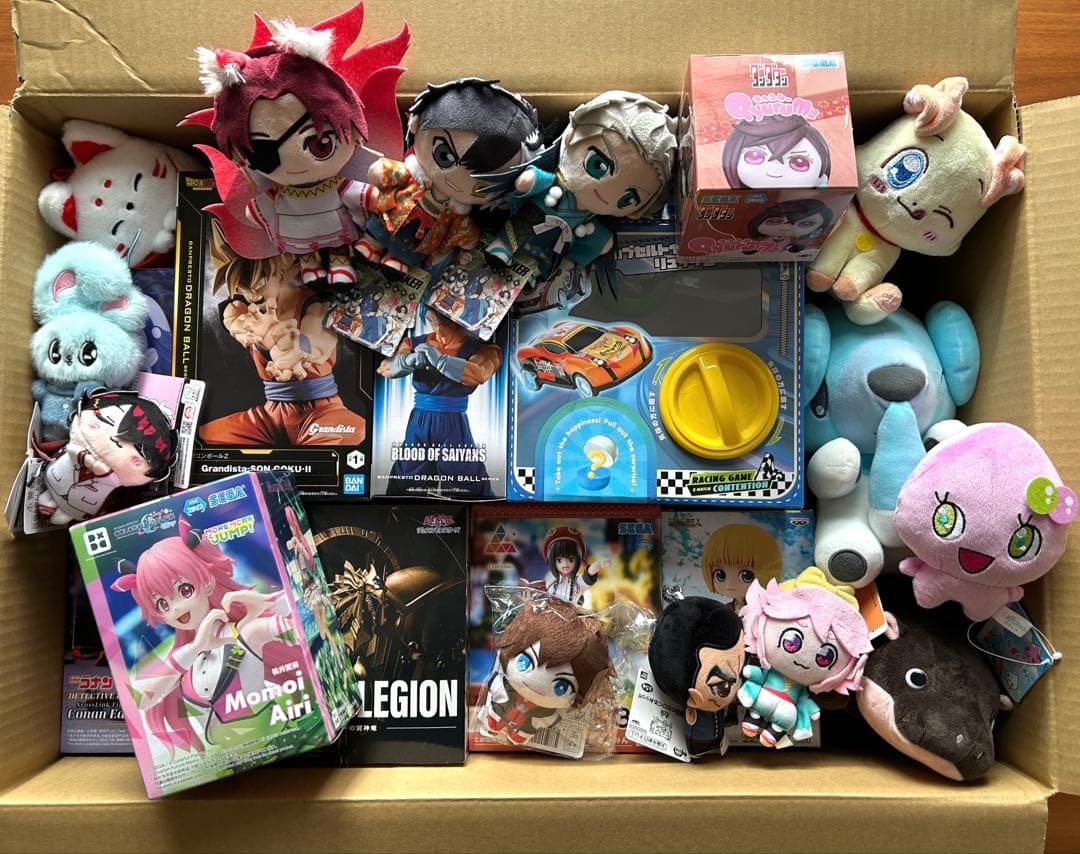アニメ・ゲームキャラクター　フィギュア　ぬいぐるみ　まとめ売り　23点