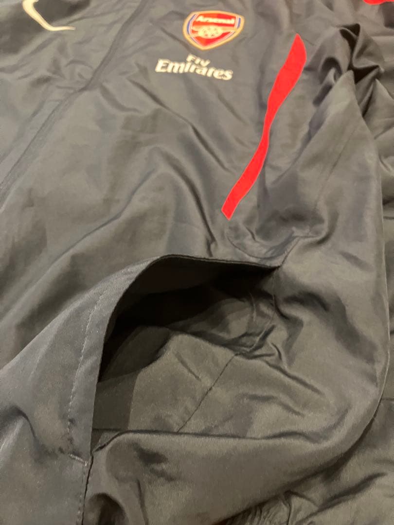 アーセナルFC NIKE ナイロンジャケット 古着　Mビンテージ　ナイキ