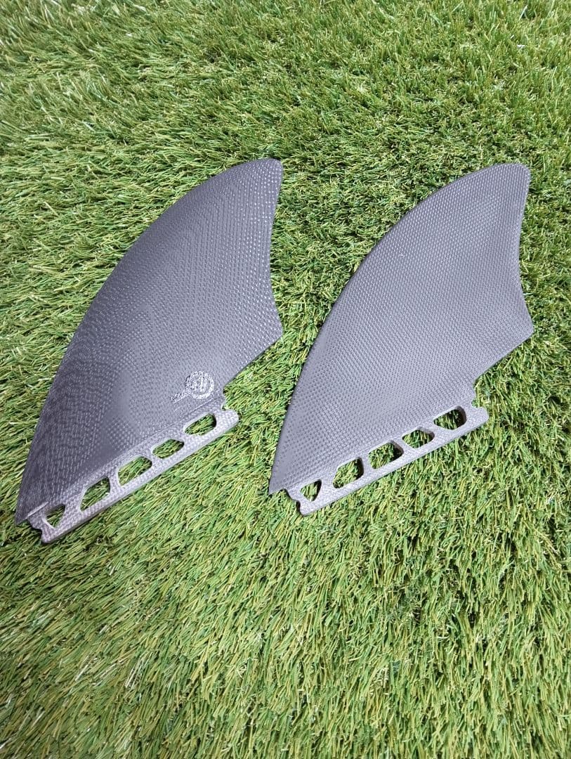 ブラックハート　BHK ツインフィン　キールフィンセット　フューチャー