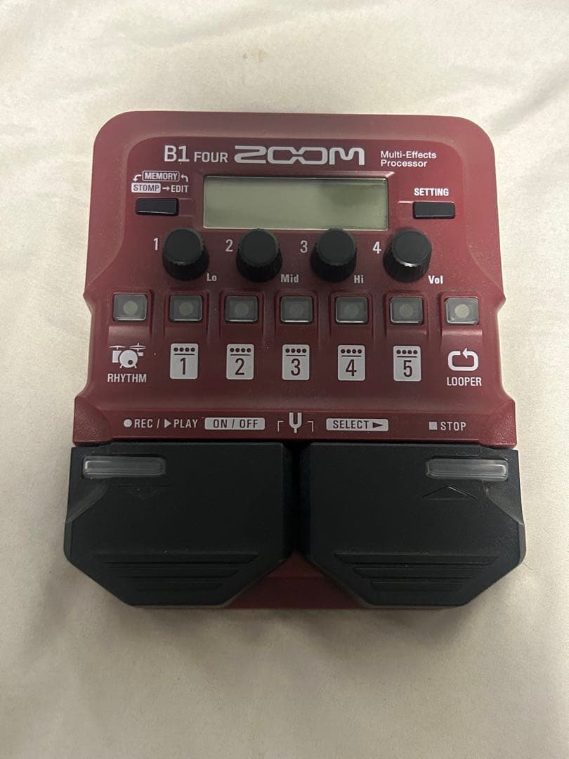 ZOOM B1 FOUR マルチエフェクター 純正コード付き