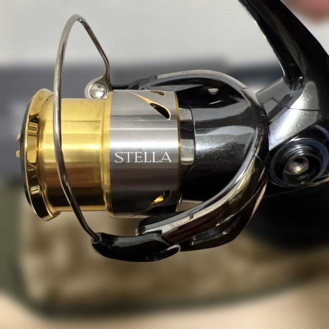 シマノ　14 ステラ　C3000 SDH スピニングリール
