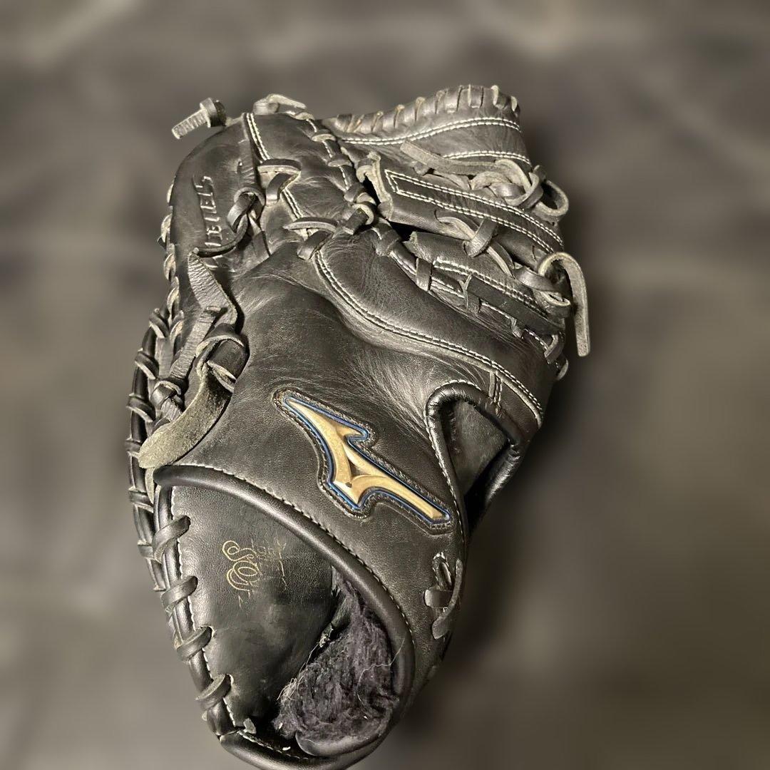 Mizuno ファーストミット軟式左利き用