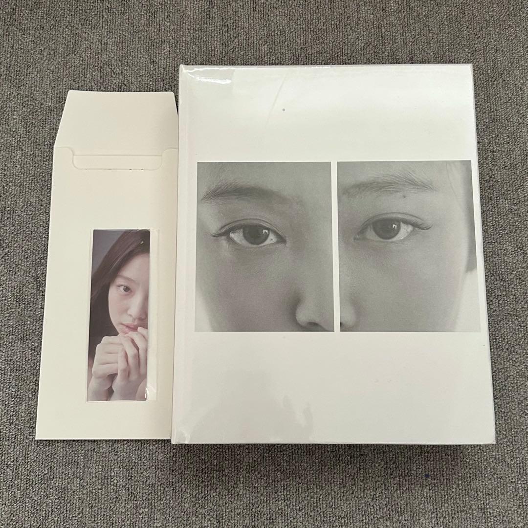 【匿名配送】 J2NNI5 JENNIE フォトブック　popup