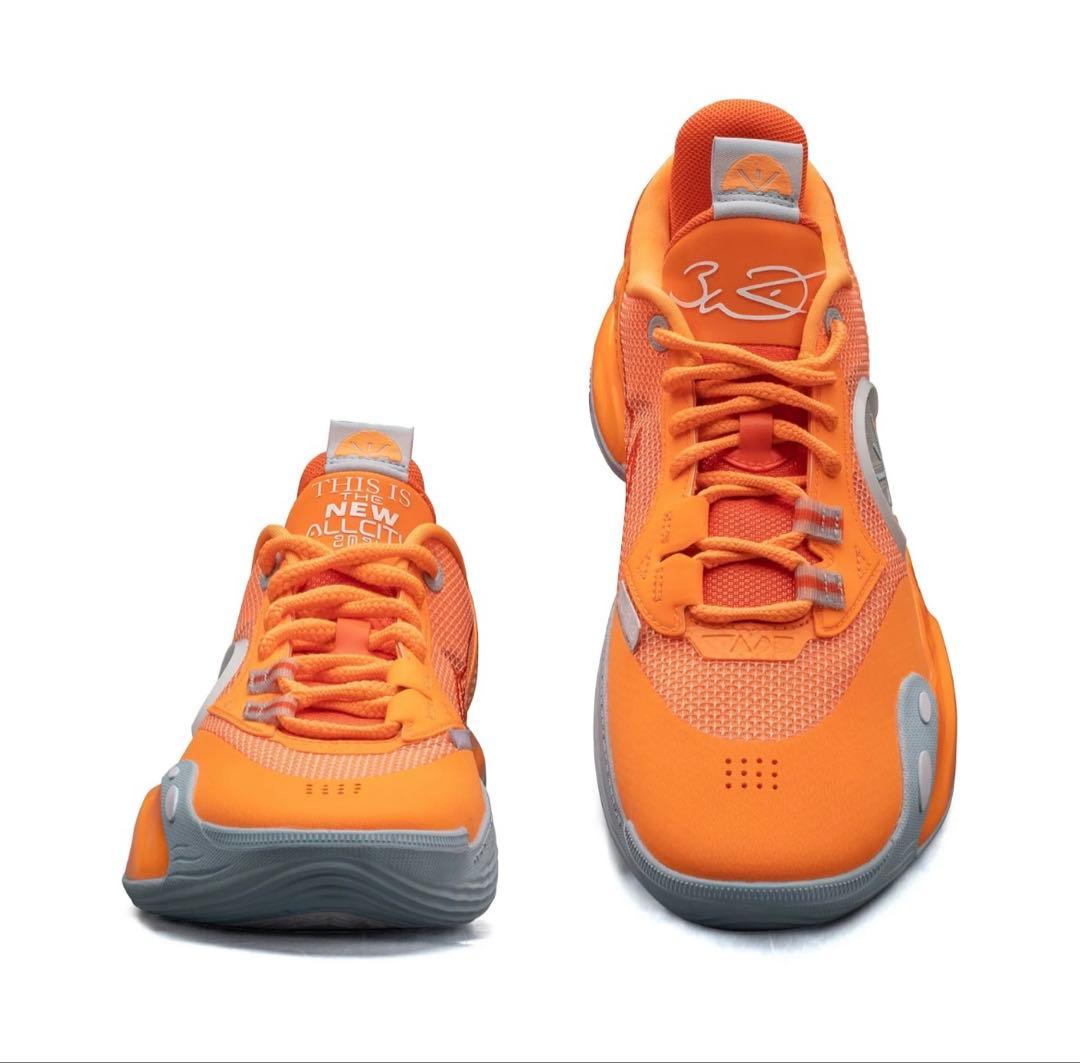 WADE ALL CITY 12 「オレンジ」　US8.5