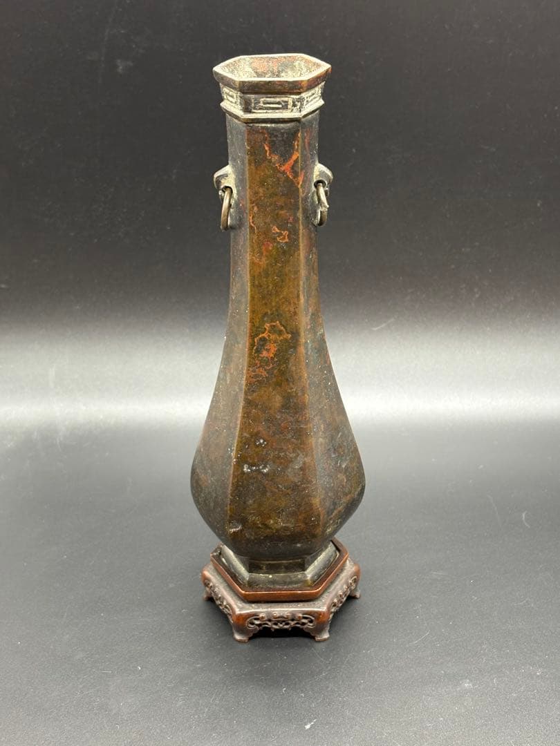 銅製 六角双耳飾花器 手彫唐木花台付 /金属工芸 唐銅 斑紫銅 花入 花瓶