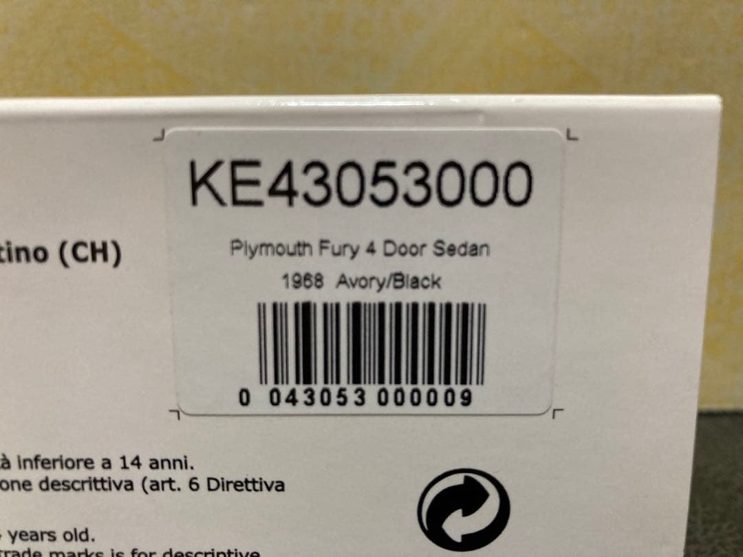 KESS 1/43 Plymouth 1968 プリマス フューリ プリムス