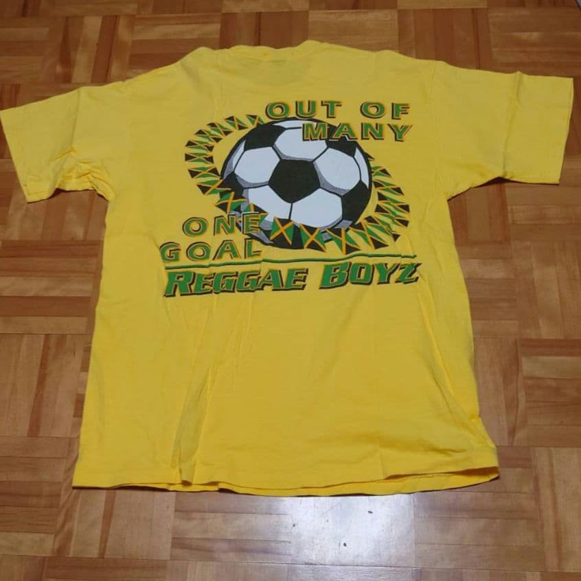 ジャマイカ　レゲエボーイズ　サッカー　Tシャツ　キイロ