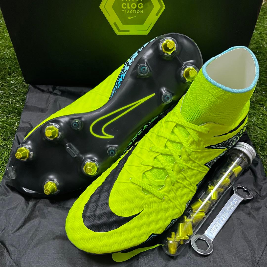 NIKE Hyper Venom Phantom Ⅱ SG-PRO AC