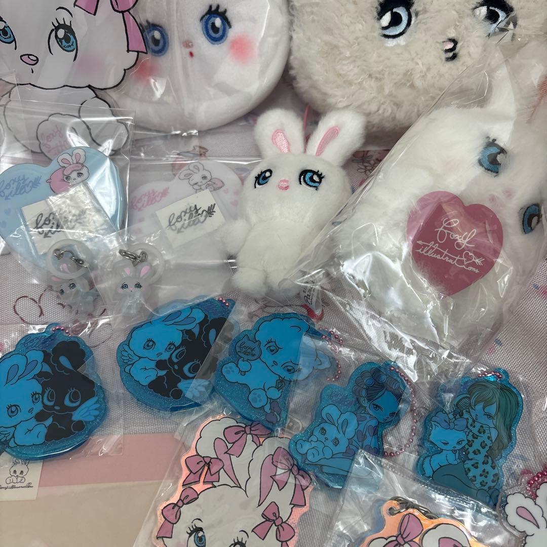 画像2枚目もセット　foxy illustrations レア　グッズ　セット