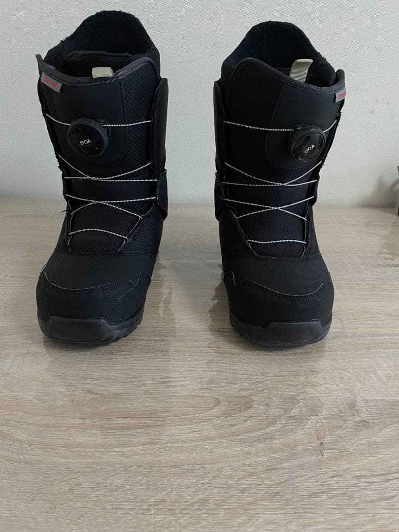 BURTONブーツ24㎝