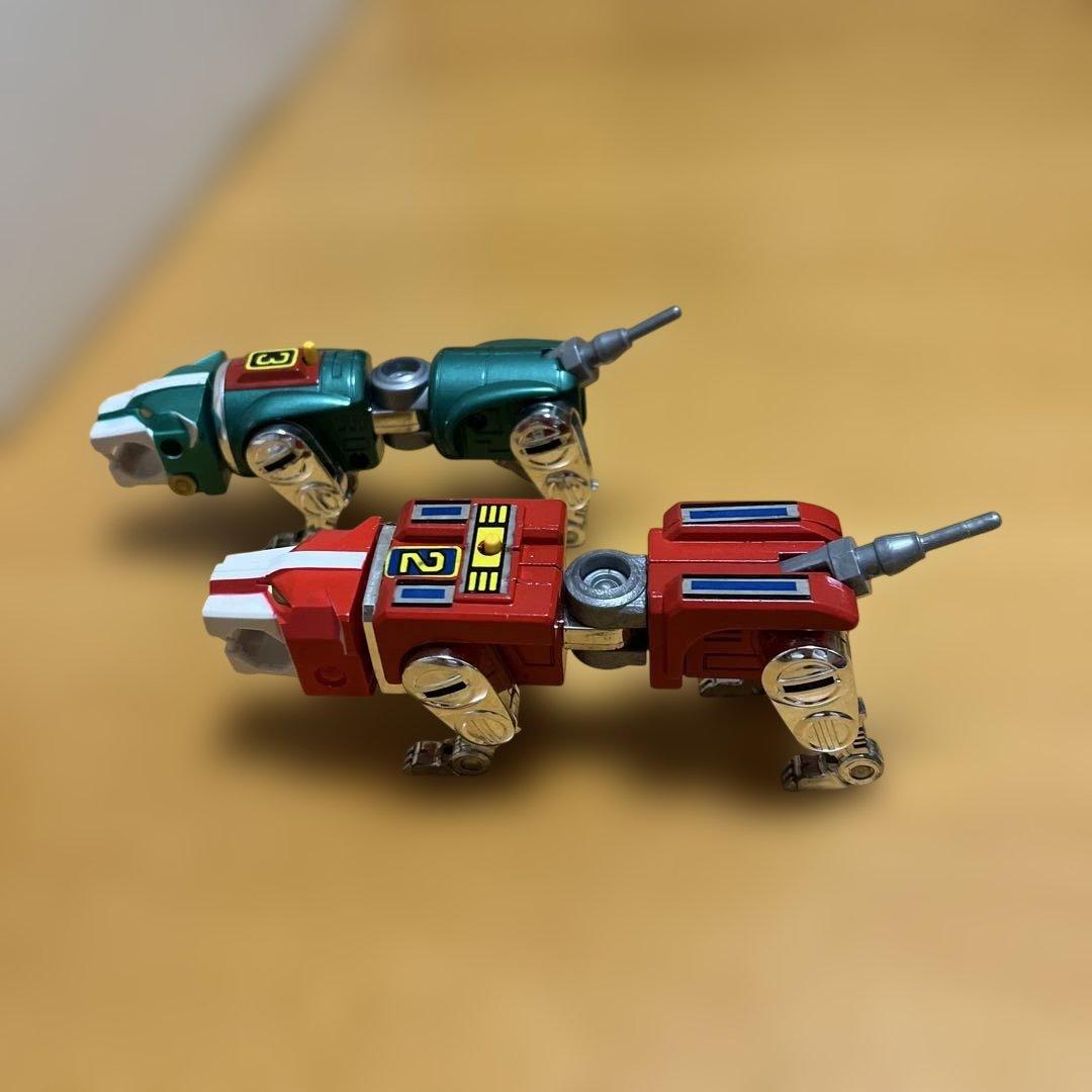 未来獣合体　ゴライオン超合金　ポピー