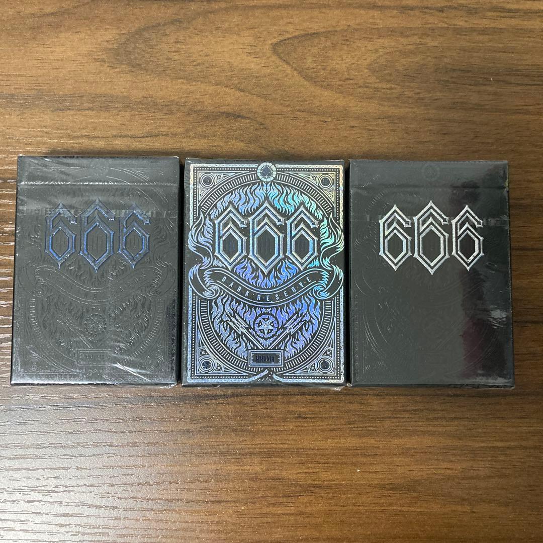 トランプ 666 Holo Reholo Obsidian set