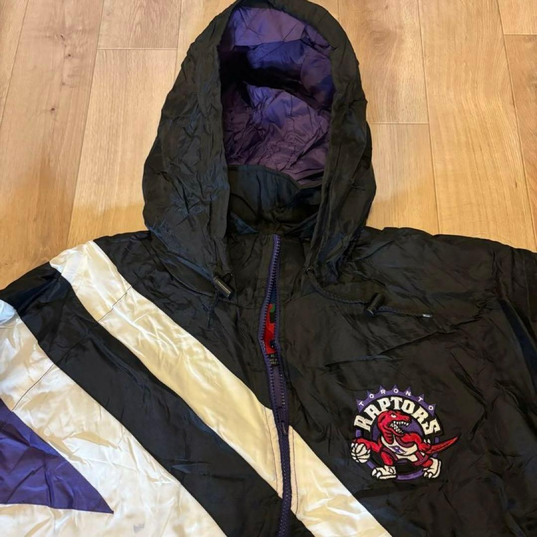 90s Toronto Raptors トロント・ラプターズ　ダウンジャケット