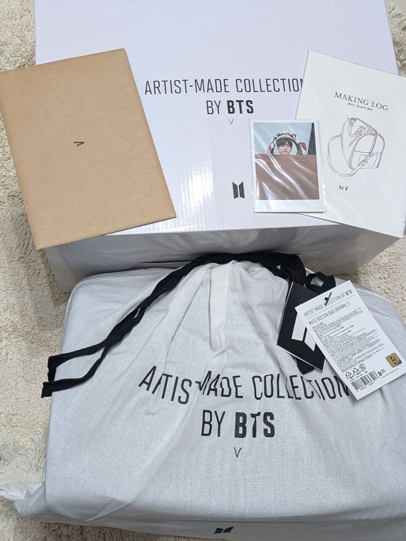 BTS　V　テテ　ボストンバッグ　MUTE BOSTON BAG　旅行　ライブ
