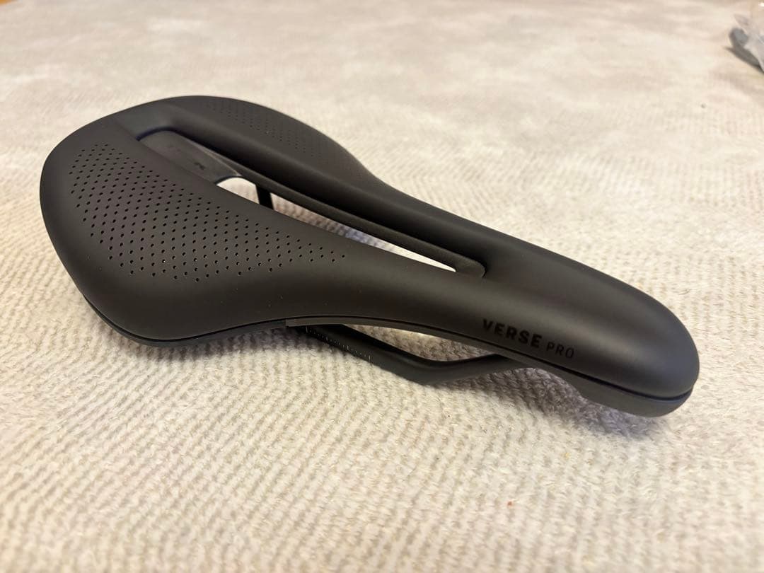 ボントレガー Verse Pro バイク サドル